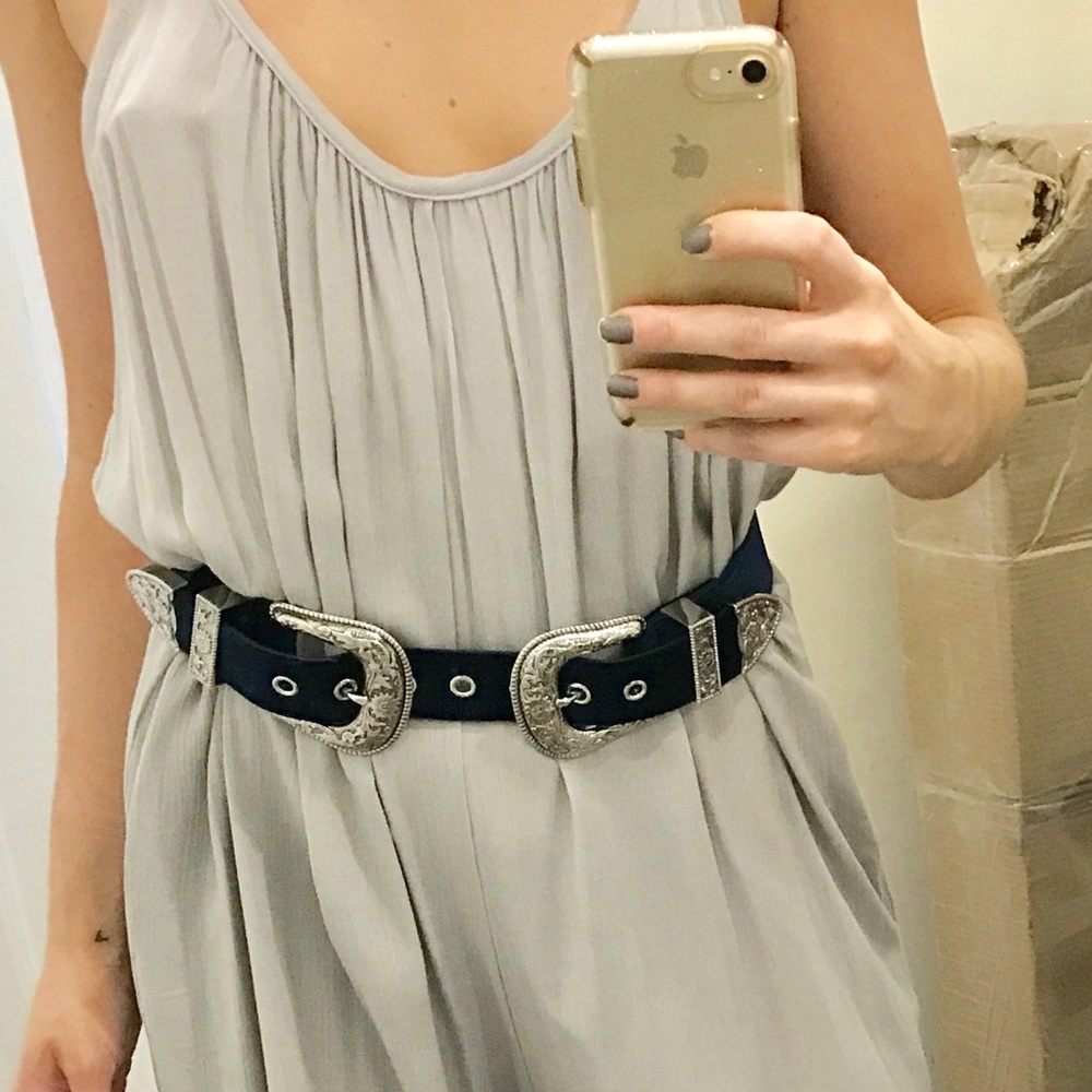 🚫SOLD🚫B-Low the Belt Bri Bri Velvet Belt